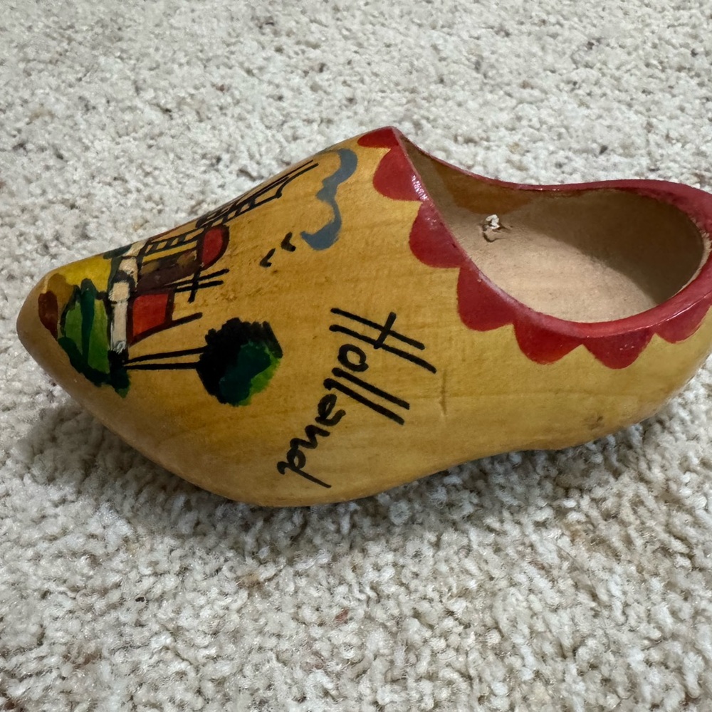 Holland Wooden Dutch Clog